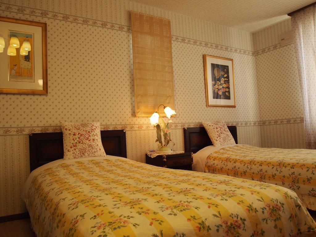 Petit Hotel Corinthian Rebun Quarto foto